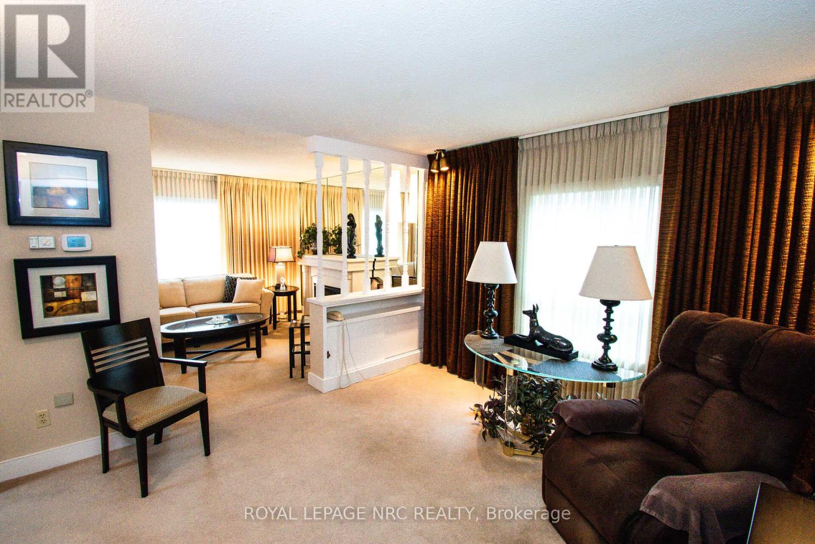 111 Lake Street, St. Catharines, Ontario  L2R 5X7 - Photo 15 - X12965672