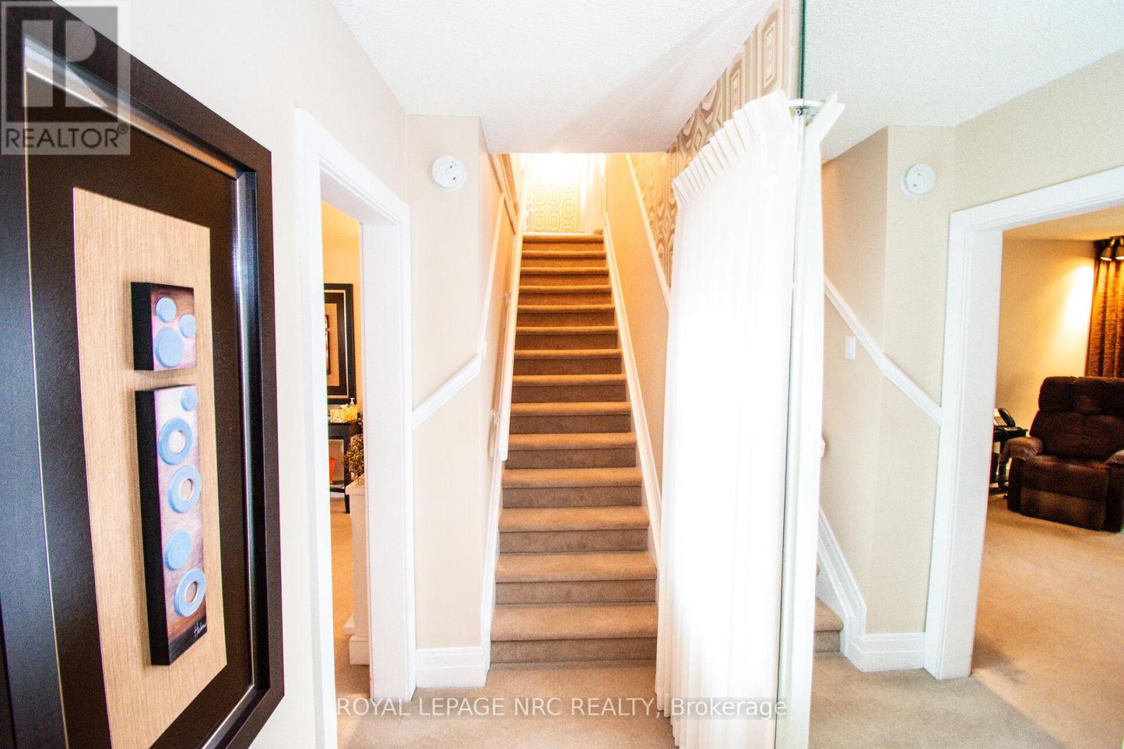 111 Lake Street, St. Catharines, Ontario  L2R 5X7 - Photo 21 - X12965672