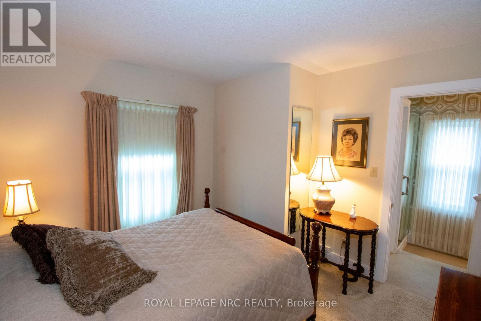 111 Lake Street, St. Catharines, Ontario  L2R 5X7 - Photo 34 - X12965672