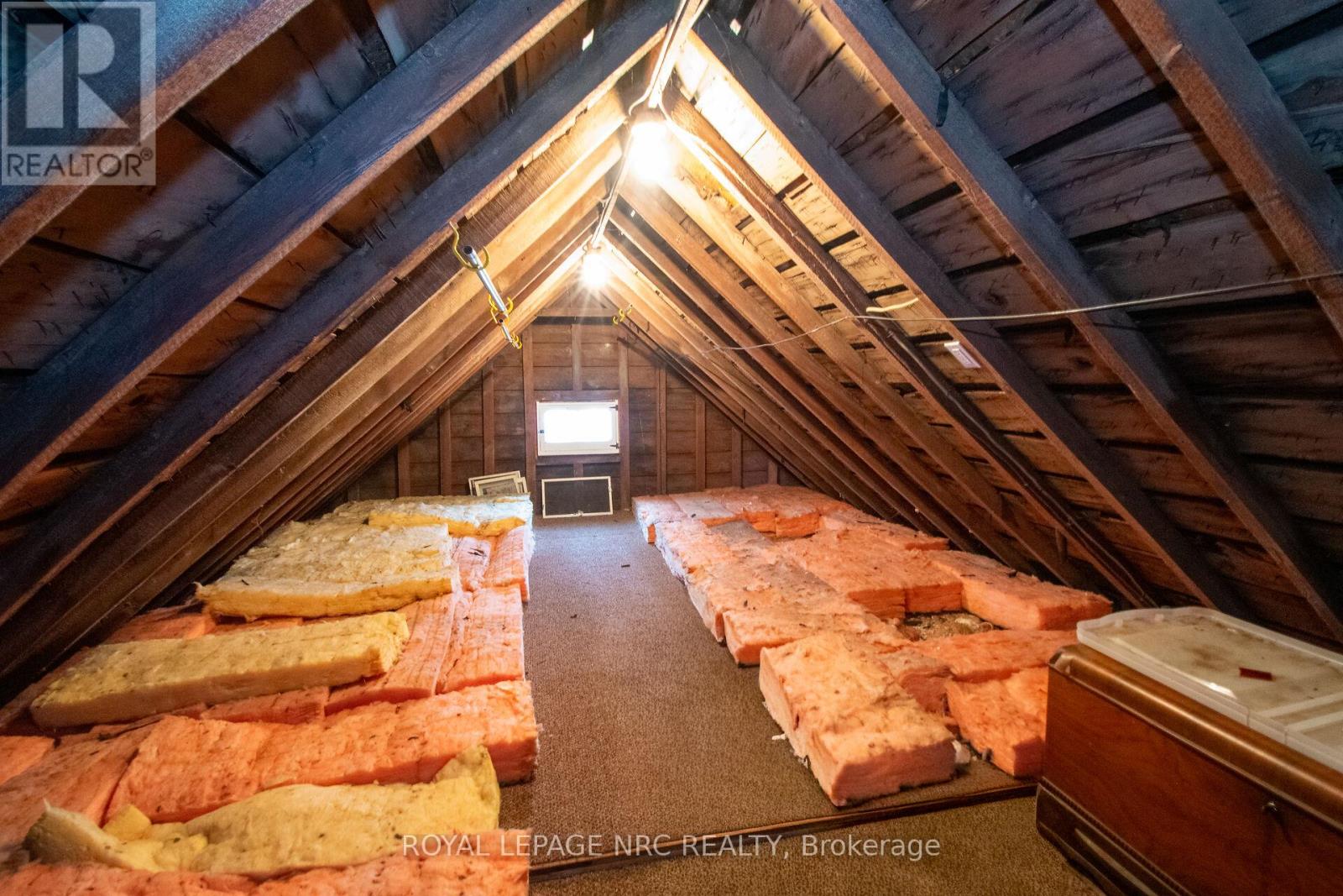 111 Lake Street, St. Catharines, Ontario  L2R 5X7 - Photo 35 - X12965672