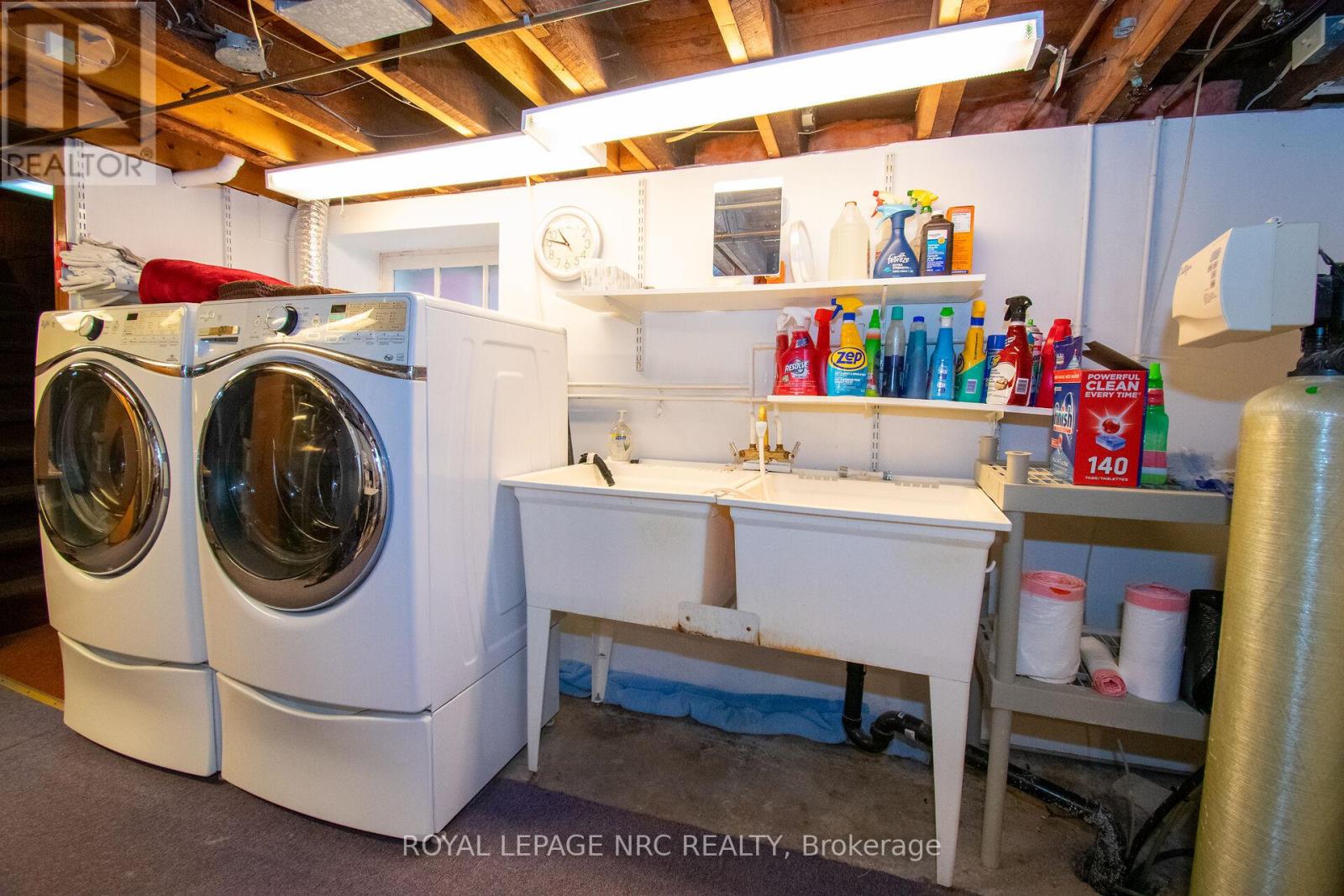 111 Lake Street, St. Catharines, Ontario  L2R 5X7 - Photo 37 - X12965672