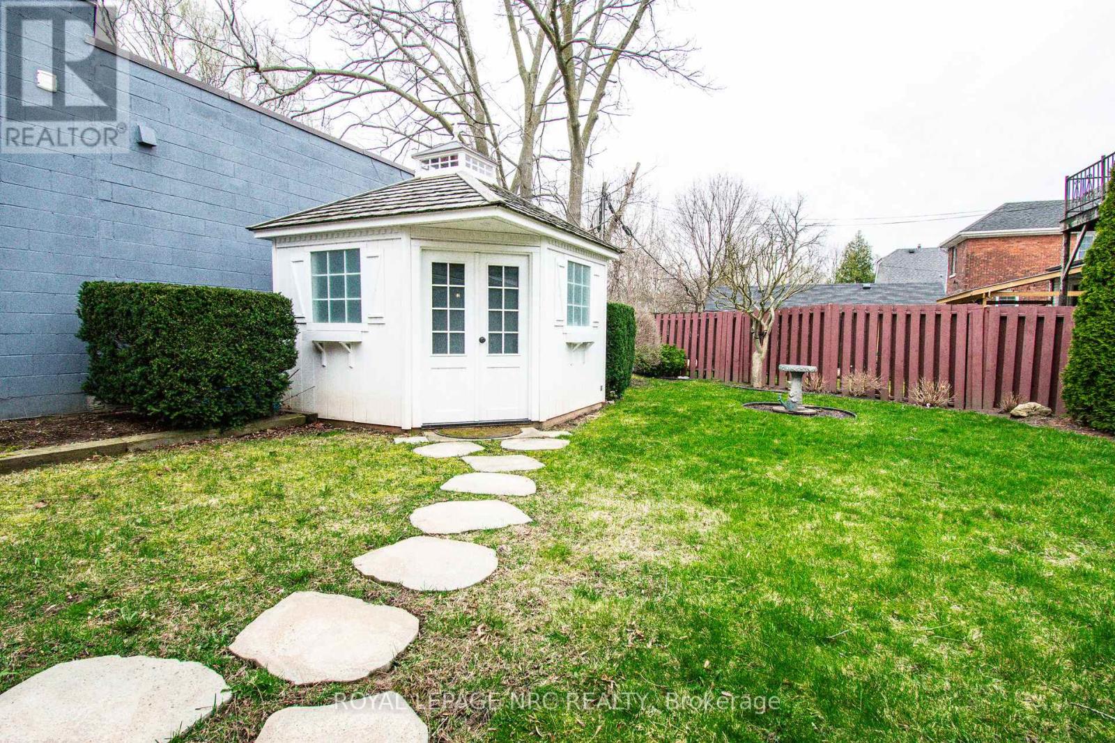 111 Lake Street, St. Catharines, Ontario  L2R 5X7 - Photo 44 - X12965672