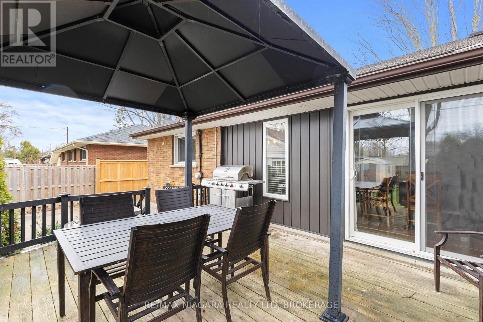 8739 Champlain Drive, Niagara Falls, Ontario  L2G 6Y8 - Photo 22 - X12965868