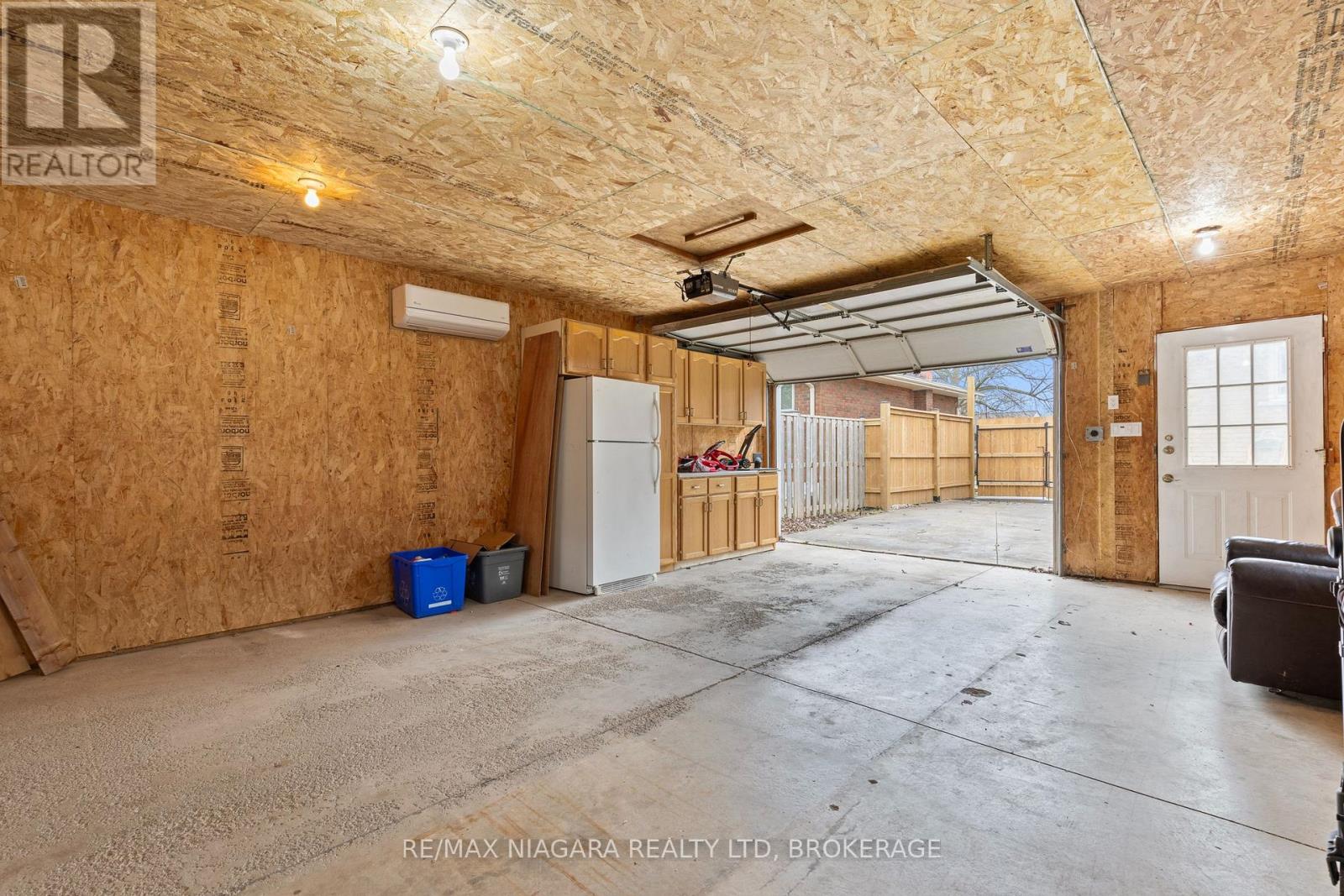 8739 Champlain Drive, Niagara Falls, Ontario  L2G 6Y8 - Photo 25 - X12965868