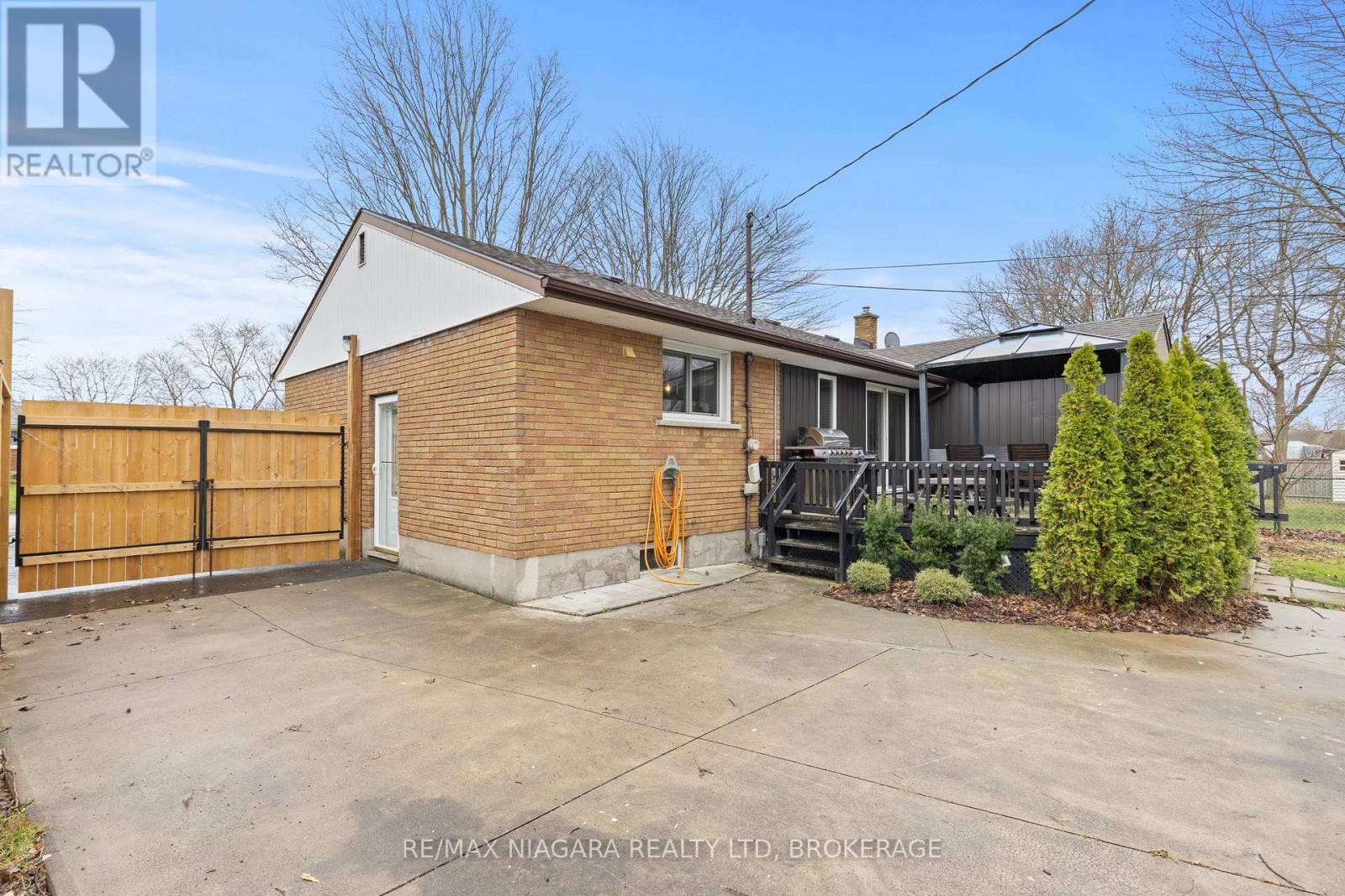 8739 Champlain Drive, Niagara Falls, Ontario  L2G 6Y8 - Photo 26 - X12965868