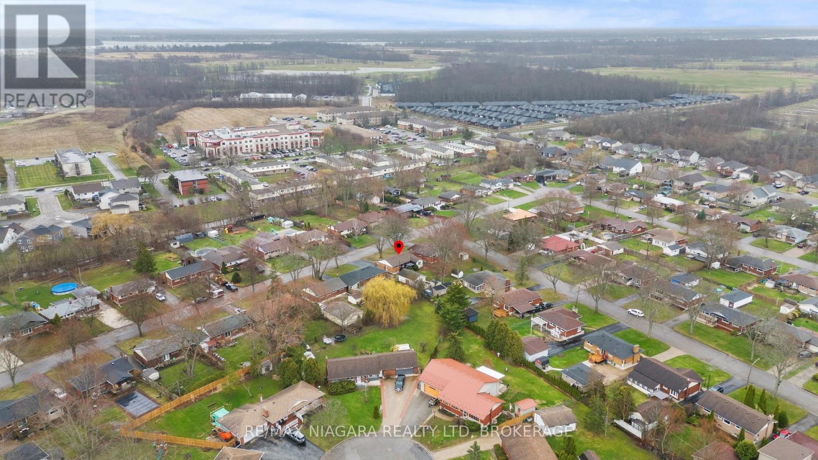 8739 Champlain Drive, Niagara Falls, Ontario  L2G 6Y8 - Photo 29 - X12965868