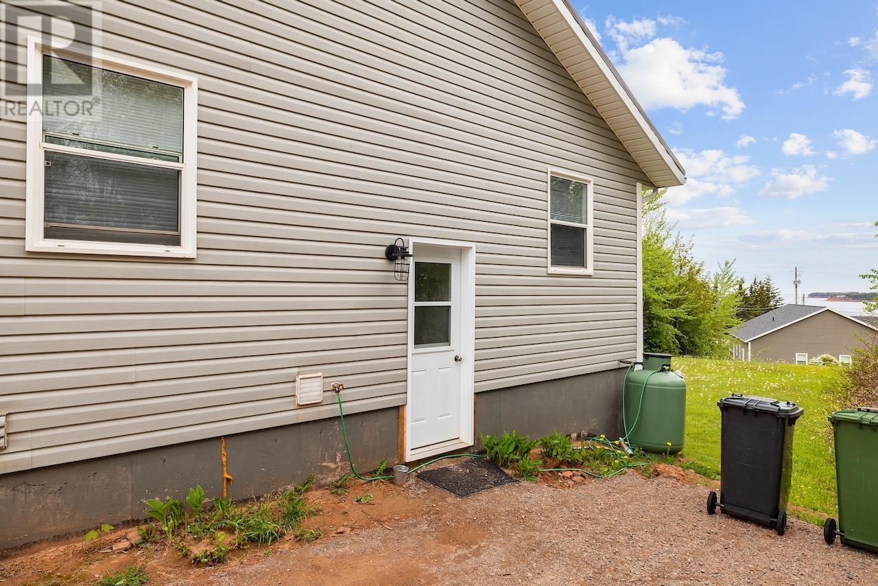 7 Spring Street, Souris, Prince Edward Island  C0A 2B0 - Photo 4 - 202606493