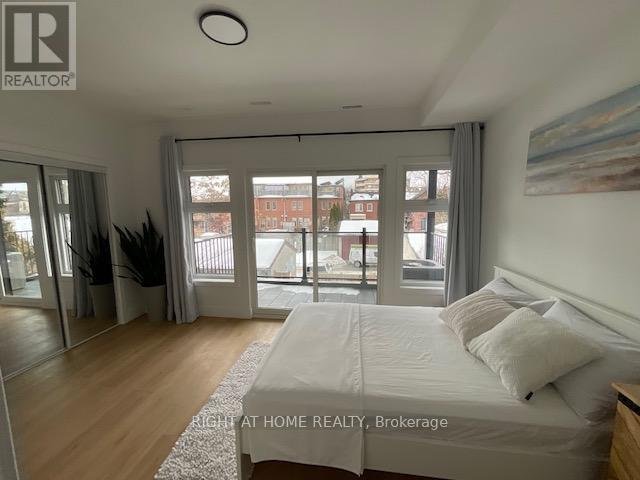 Unit #3 Second Floor - 674 Manning Avenue, Toronto, Ontario  M6G 2W4 - Photo 8 - C12957758