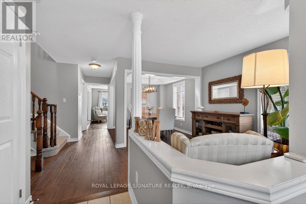 31 Rinaldo Road, Georgina, Ontario  L4P 3X9 - Photo 5 - N12962544