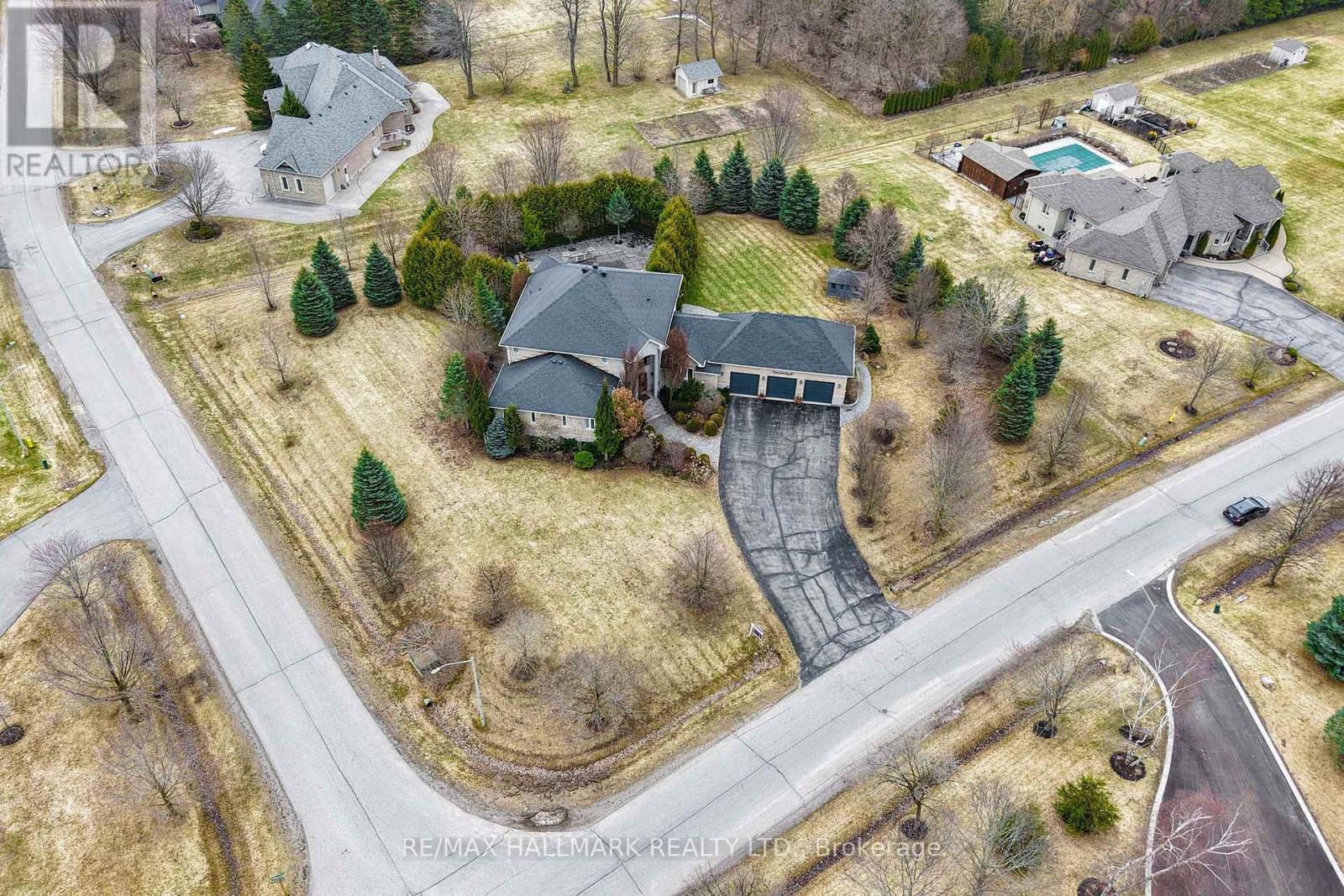 14 Robert Gray Road, Whitchurch-Stouffville, Ontario  L4A 1M4 - Photo 46 - N12960760