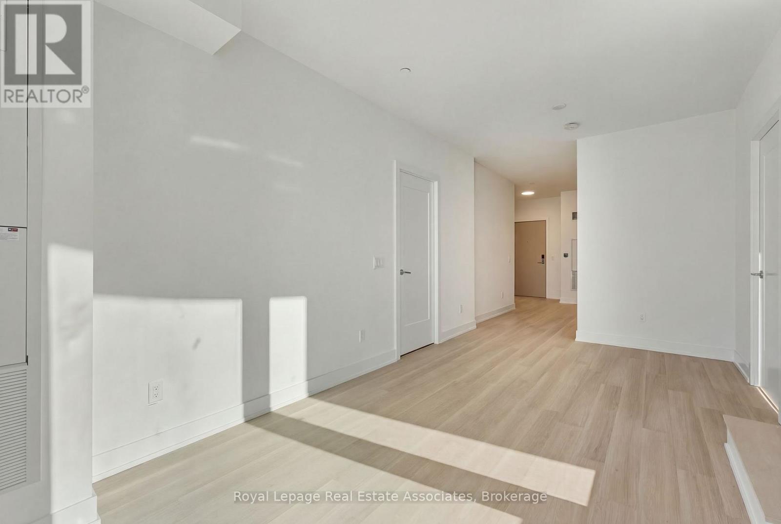 512 - 25 Cordova Avenue, Toronto, Ontario  M9A 0E5 - Photo 11 - W12743358