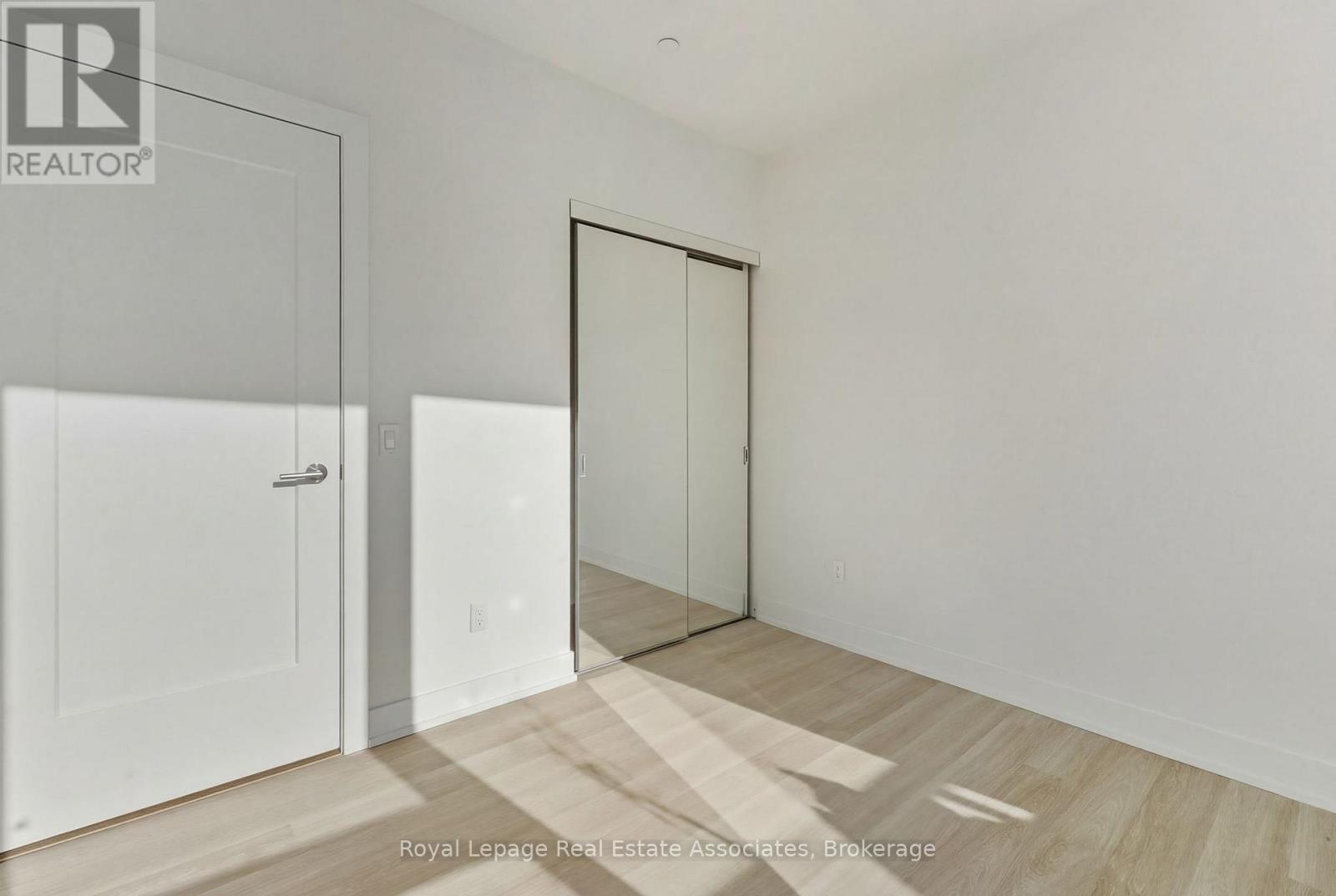 512 - 25 Cordova Avenue, Toronto, Ontario  M9A 0E5 - Photo 14 - W12743358