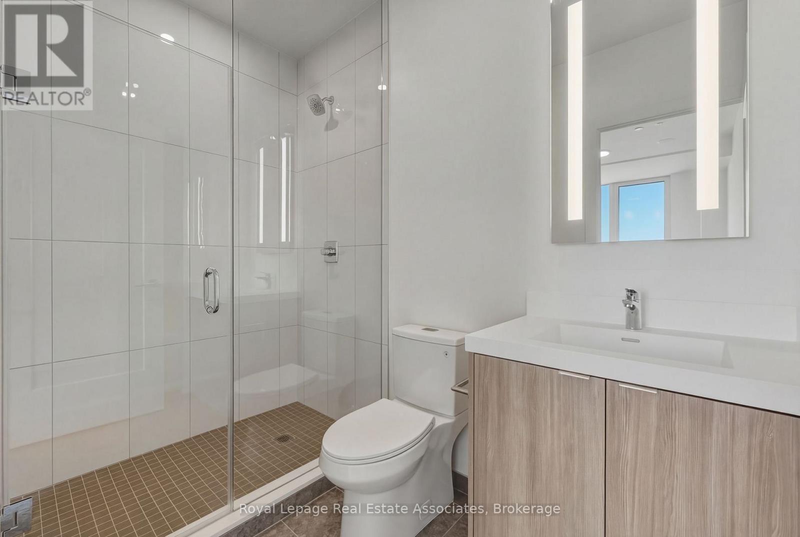 512 - 25 Cordova Avenue, Toronto, Ontario  M9A 0E5 - Photo 17 - W12743358