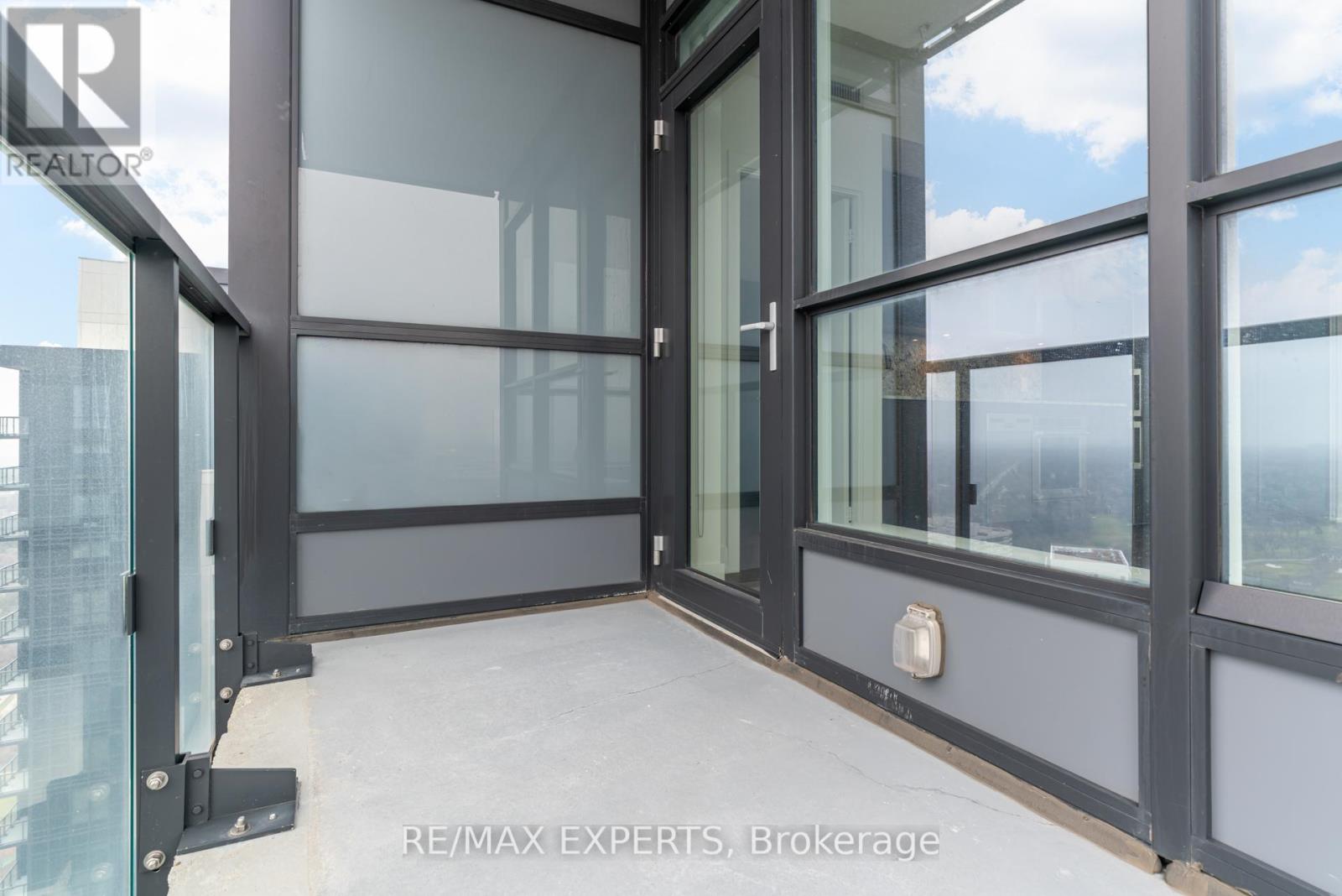 4402 - 7 Mabelle Avenue, Toronto, Ontario  M9A 4X7 - Photo 21 - W12940360