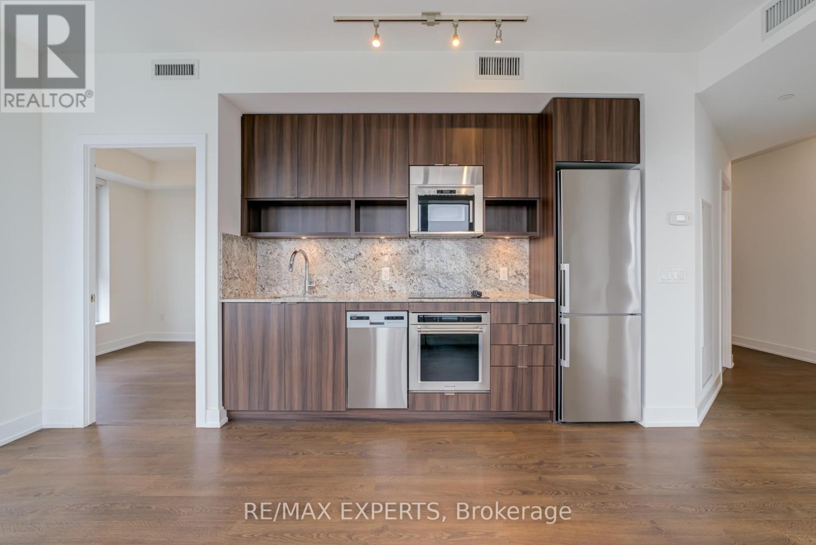 4402 - 7 Mabelle Avenue, Toronto, Ontario  M9A 4X7 - Photo 30 - W12940360