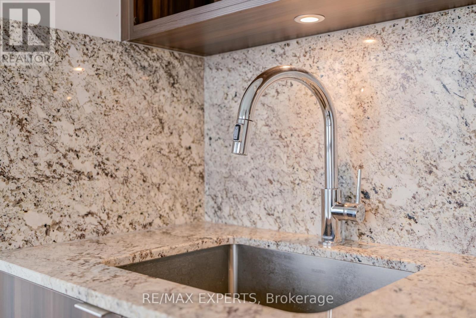 4402 - 7 Mabelle Avenue, Toronto, Ontario  M9A 4X7 - Photo 31 - W12940360