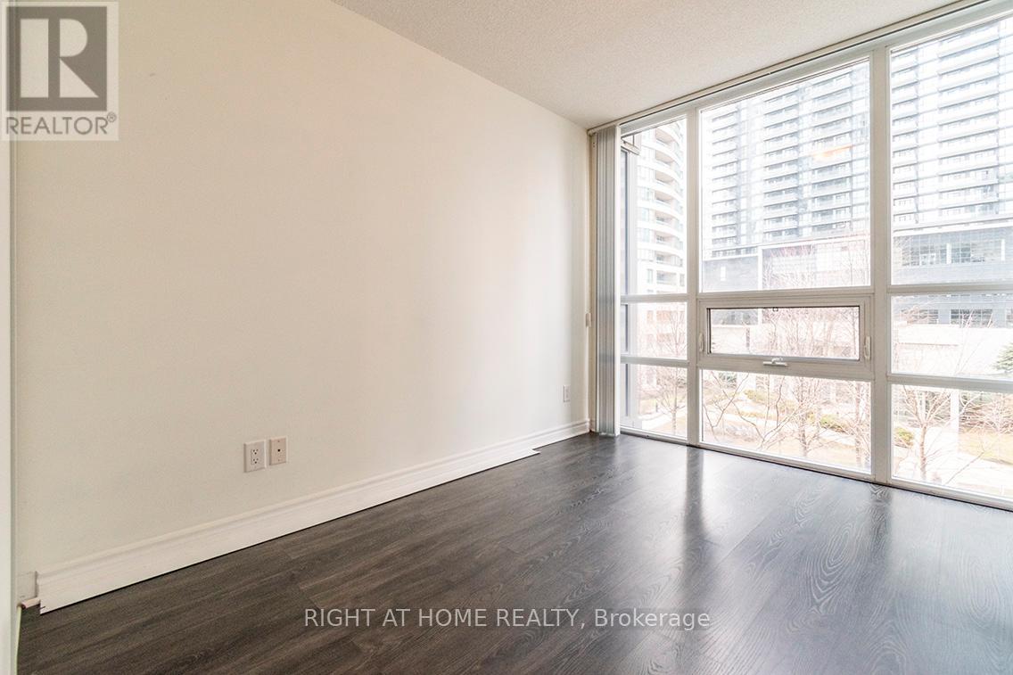 512 - 35 Hollywood Avenue, Toronto, Ontario  M2N 0A9 - Photo 18 - C12965656