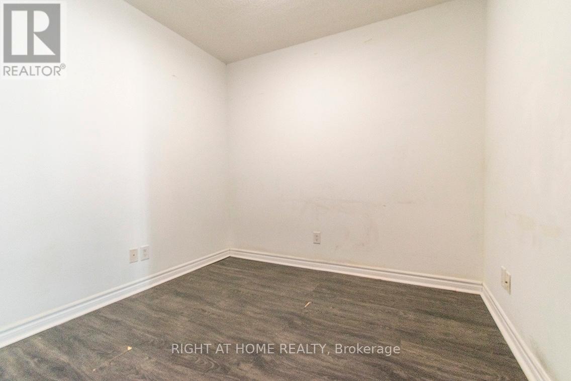 512 - 35 Hollywood Avenue, Toronto, Ontario  M2N 0A9 - Photo 19 - C12965656