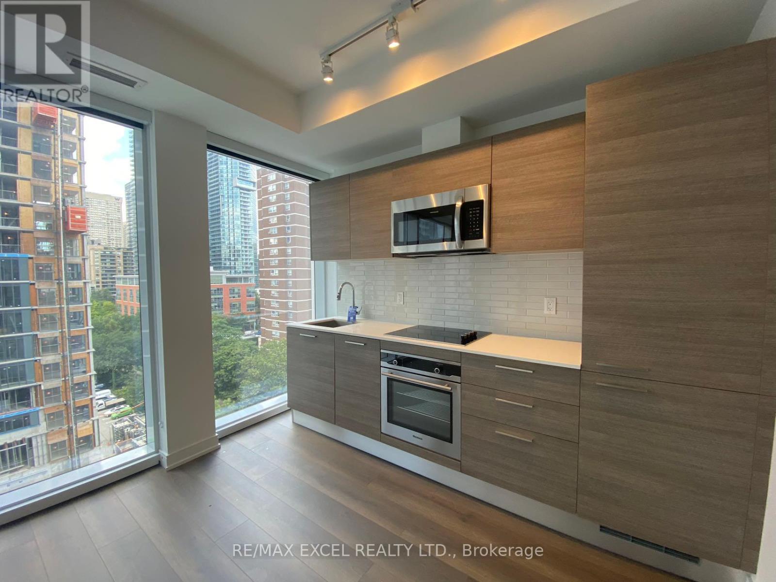 1001 - 3 Gloucester Street, Toronto, Ontario  M4Y 0C6 - Photo 2 - C12965714