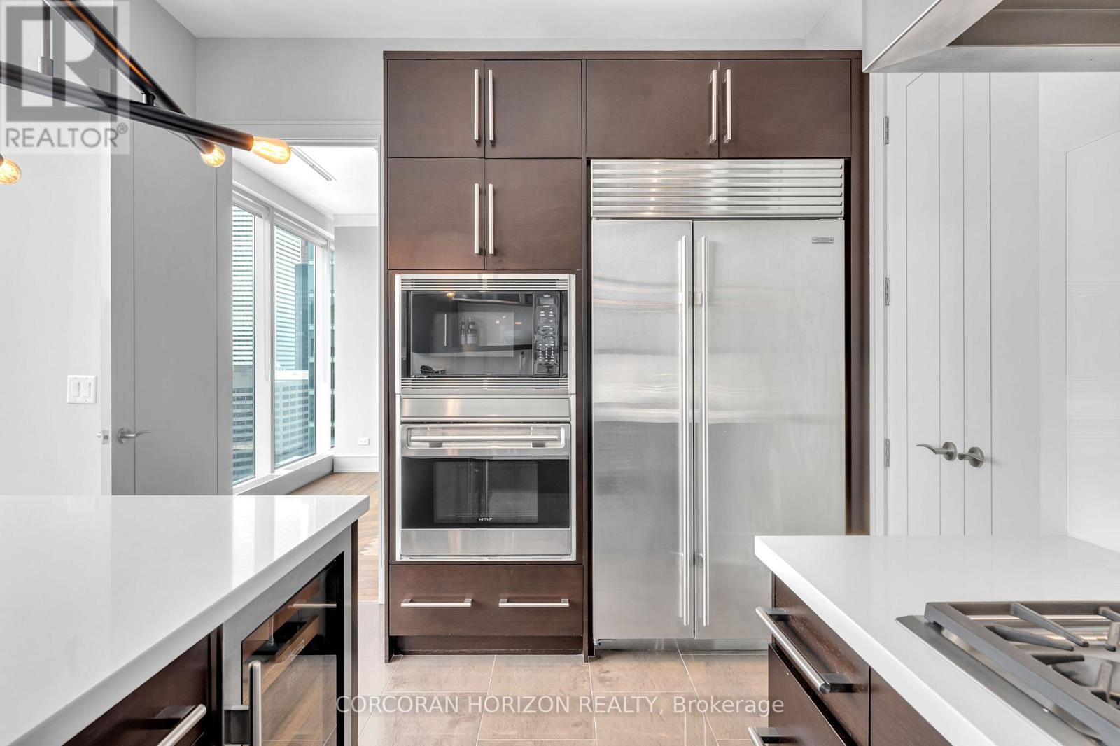 3303 - 183 Wellington Street W, Toronto, Ontario  M5V 0A1 - Photo 26 - C12965744