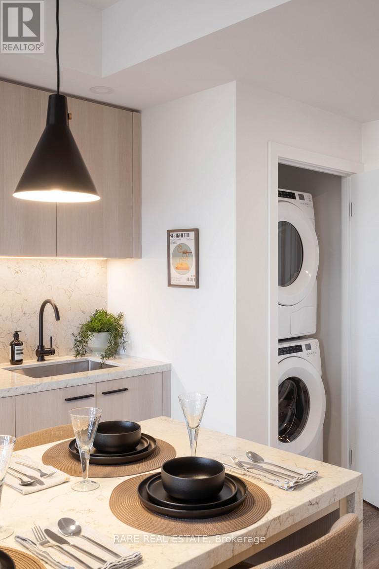 1007 - 30 Mutual Street, Toronto, Ontario  M5B 2A7 - Photo 6 - C12965746