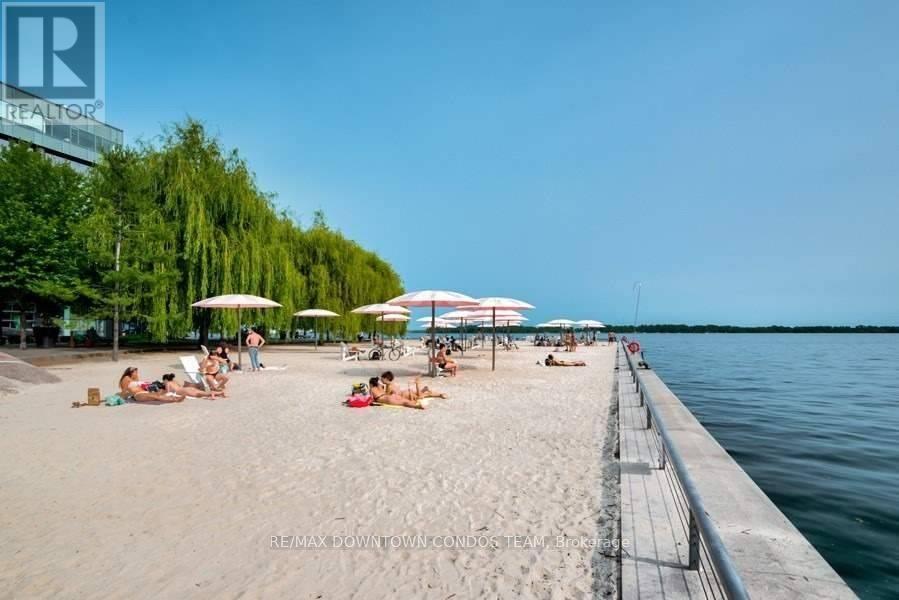 812 - 20 RICHARDSON STREET, Toronto, Ontario