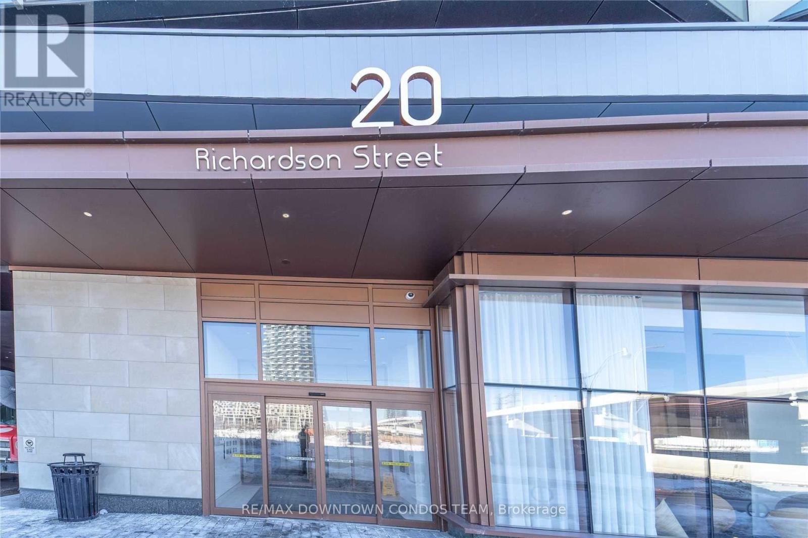 812 - 20 Richardson Street, Toronto, Ontario  M5A 4J9 - Photo 3 - C12965844