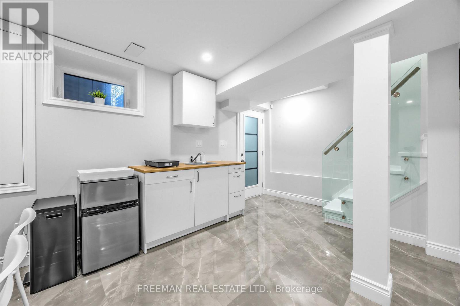 623 Dupont Street, Toronto, Ontario  M6G 1Z3 - Photo 30 - C12965936