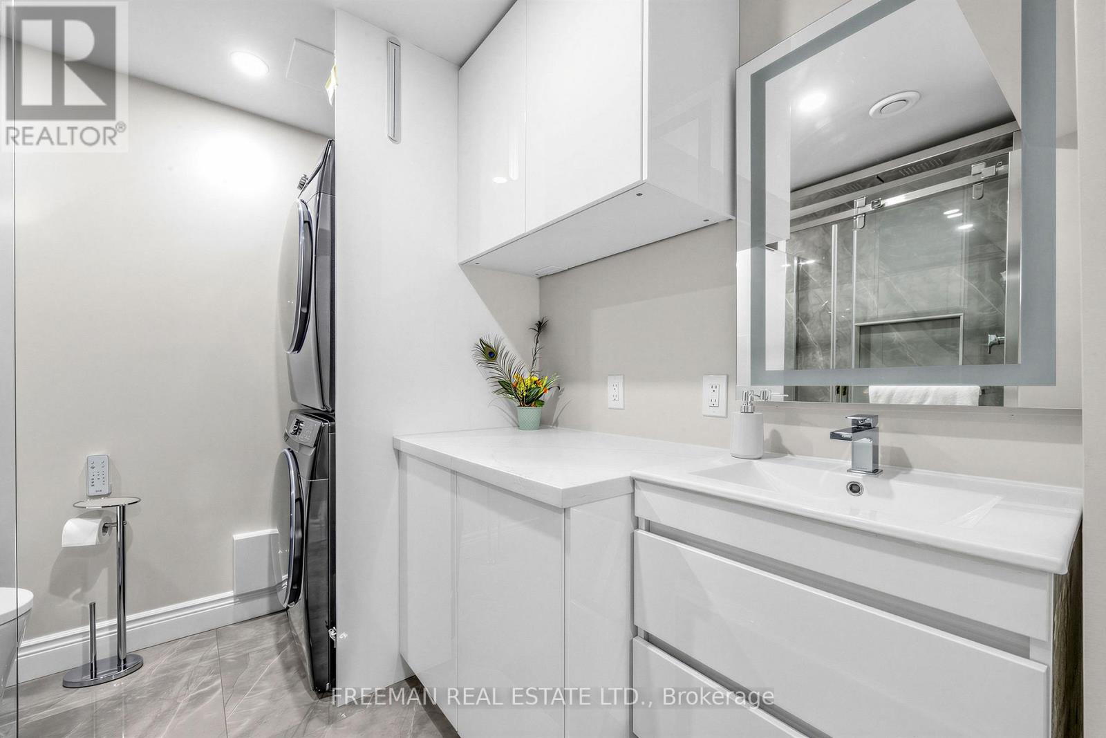 623 Dupont Street, Toronto, Ontario  M6G 1Z3 - Photo 36 - C12965936