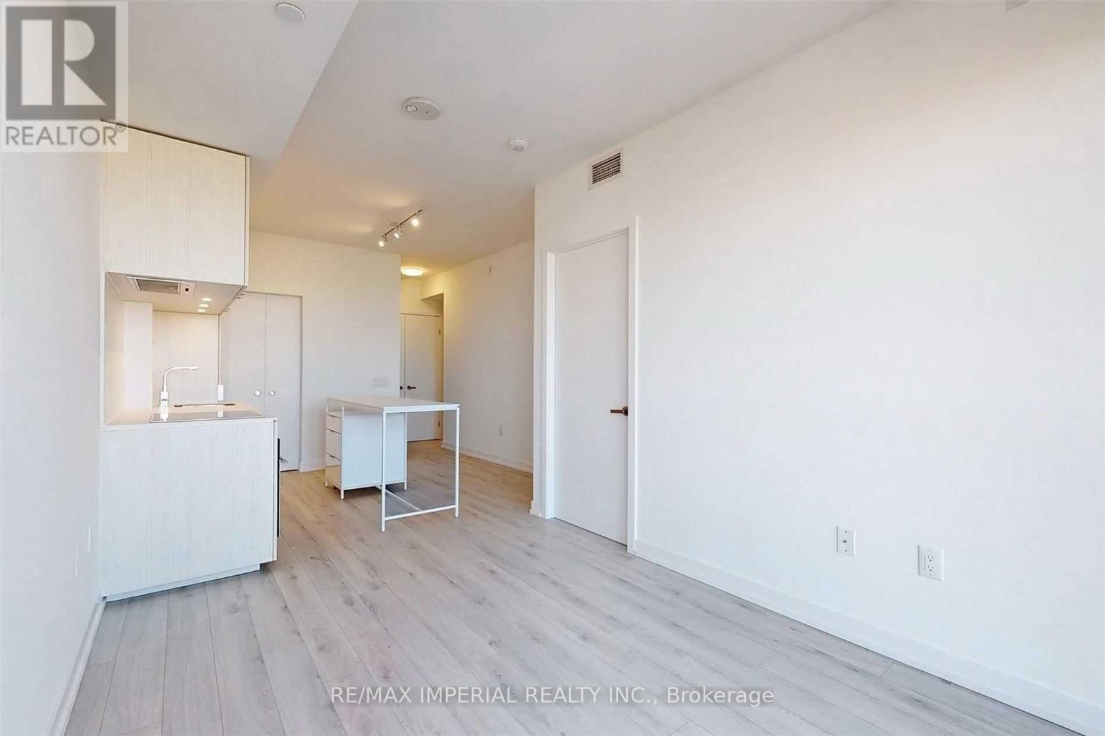 2708 - 77 Shuter Street, Toronto, Ontario  M5B 0B8 - Photo 5 - C12965948