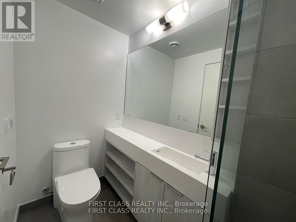 1703 - 8 Wellesley Street W, Toronto, Ontario  M4Y 0J5 - Photo 9 - C12965970