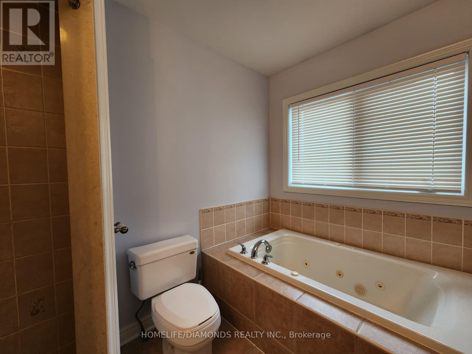 22 Colonel Lyall Street, St. Catharines, Ontario  L2P 0B3 - Photo 20 - X12919362