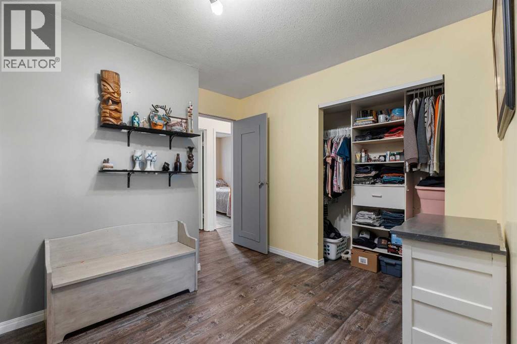 51 Lightning Bay, Rural Barrhead No. 11, Alberta  T7N 1N3 - Photo 18 - A2295212