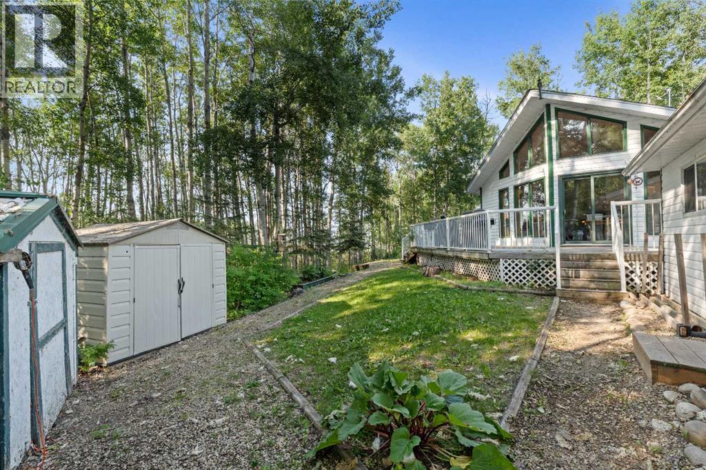 51 Lightning Bay, Rural Barrhead No. 11, Alberta  T7N 1N3 - Photo 4 - A2295212