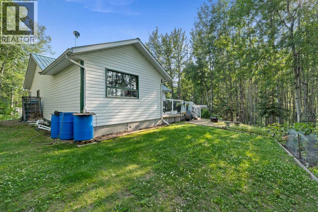 51 Lightning Bay, Rural Barrhead No. 11, Alberta  T7N 1N3 - Photo 26 - A2295212