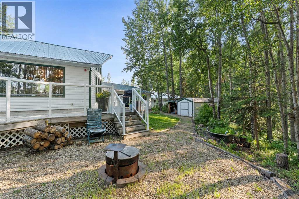 51 Lightning Bay, Rural Barrhead No. 11, Alberta  T7N 1N3 - Photo 7 - A2295212