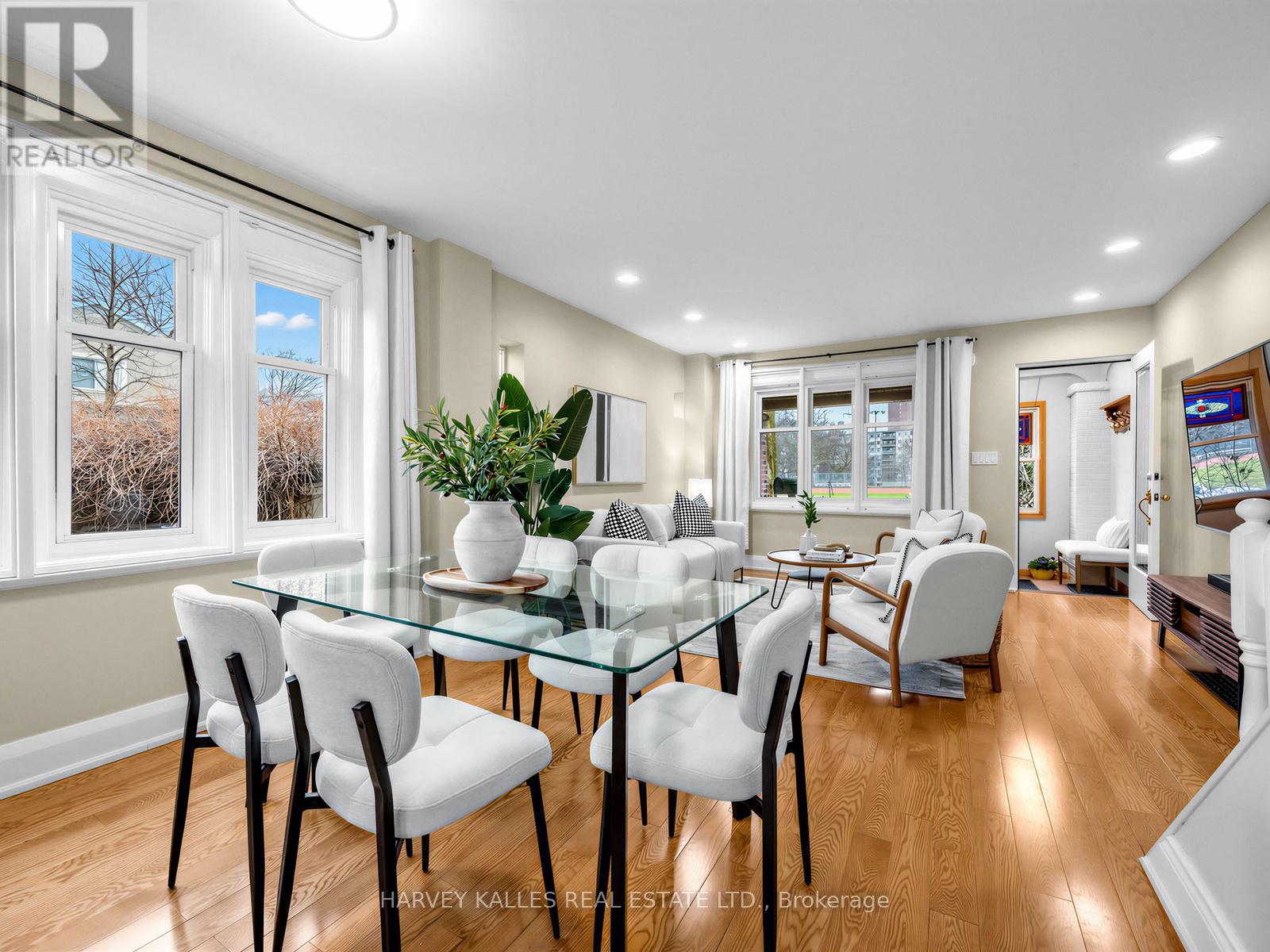 71 Dentonia Park Avenue, Toronto, Ontario  M4C 1X1 - Photo 12 - E12965640