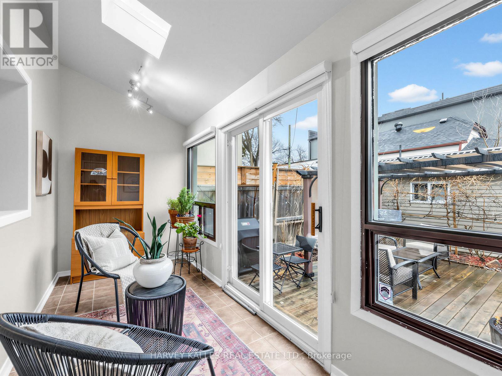 71 Dentonia Park Avenue, Toronto, Ontario  M4C 1X1 - Photo 20 - E12965640