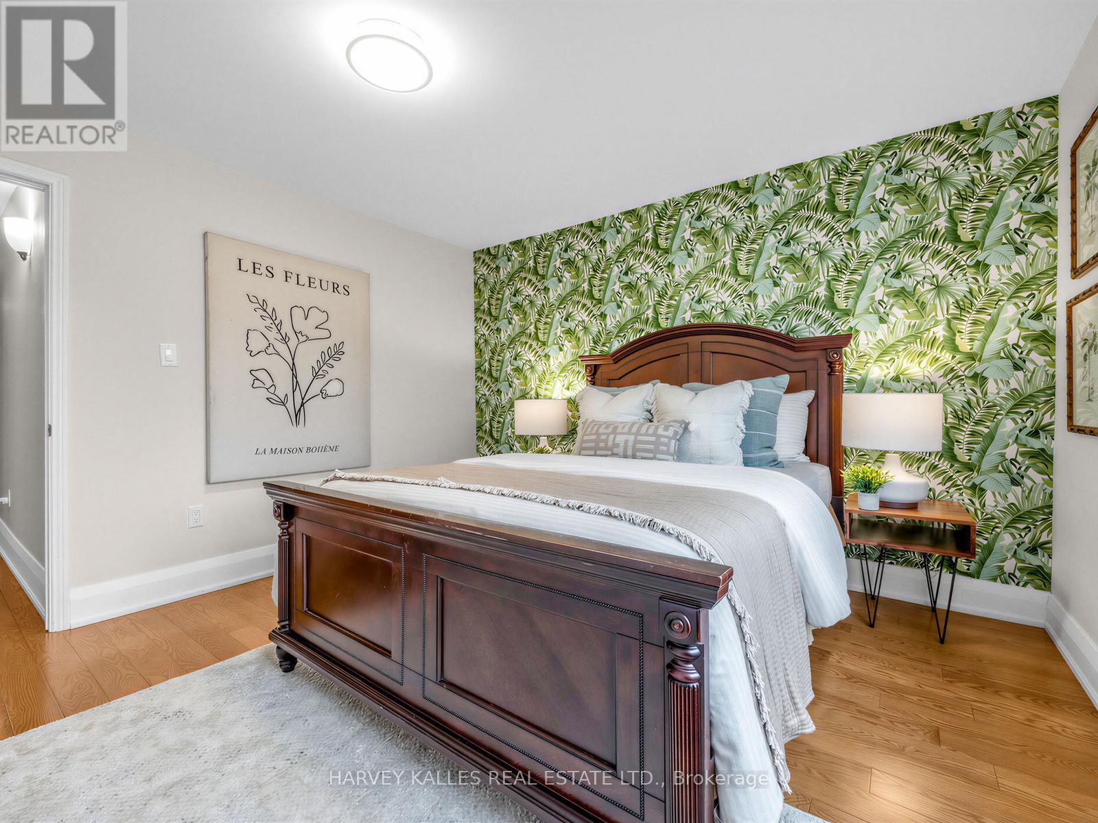 71 Dentonia Park Avenue, Toronto, Ontario  M4C 1X1 - Photo 27 - E12965640