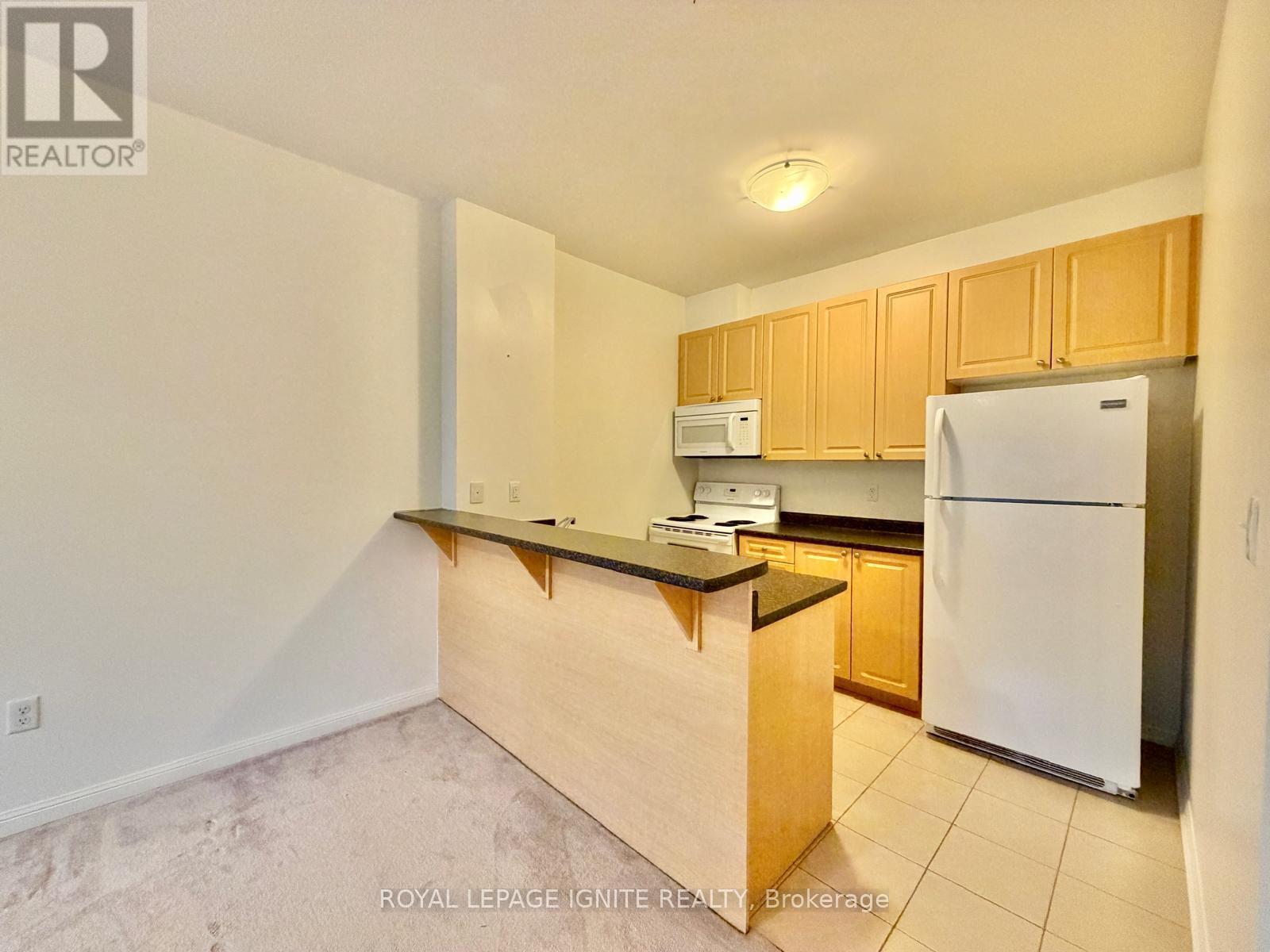 211 - 5 Sidney Lane, Clarington, Ontario  L1C 0N6 - Photo 5 - E12965684