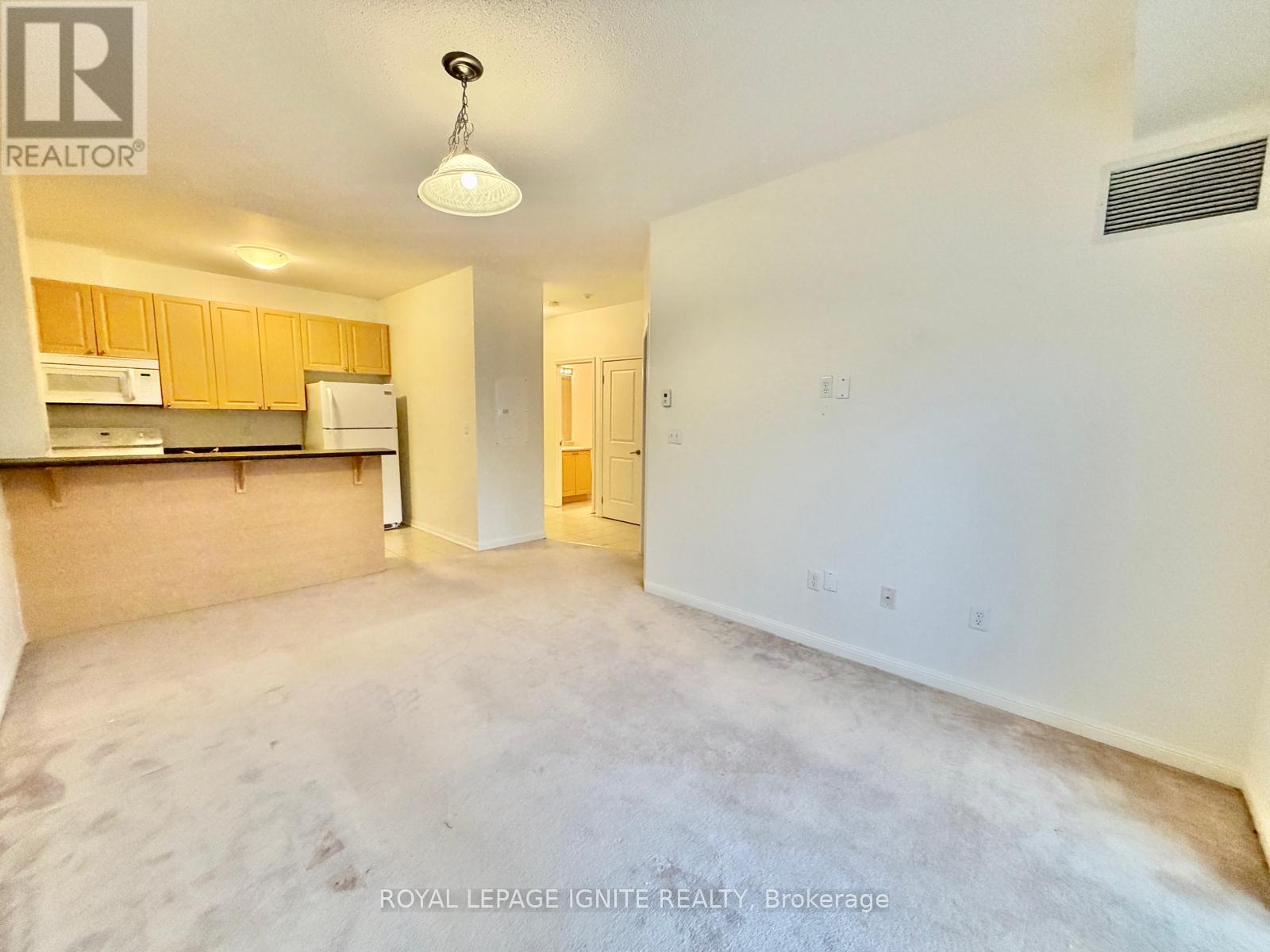 211 - 5 Sidney Lane, Clarington, Ontario  L1C 0N6 - Photo 7 - E12965684