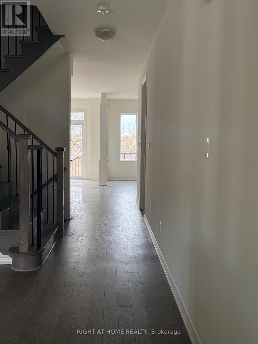 31 Hickling Lane, Ajax, Ontario  L1T 0P9 - Photo 15 - E12965802