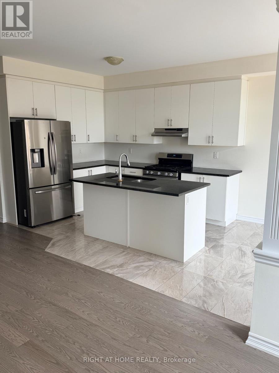 31 Hickling Lane, Ajax, Ontario  L1T 0P9 - Photo 3 - E12965802