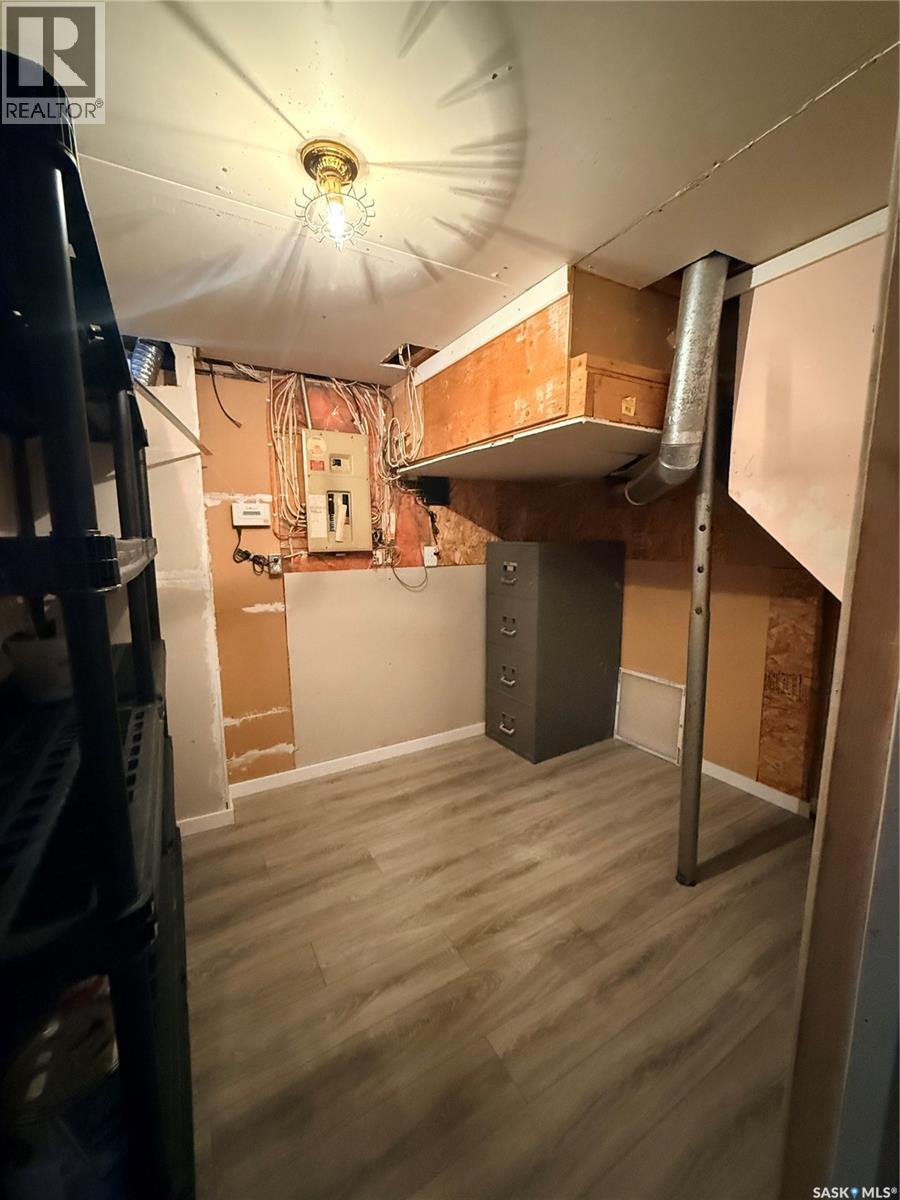 3214 33rd Street W, Saskatoon, Saskatchewan  S7L 6K3 - Photo 19 - SK032142