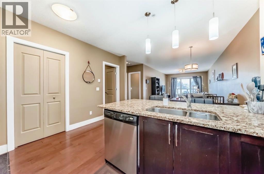 306, 1899 45 Street NW, Calgary, Alberta  T3B 4S3 - Photo 3 - A2287171