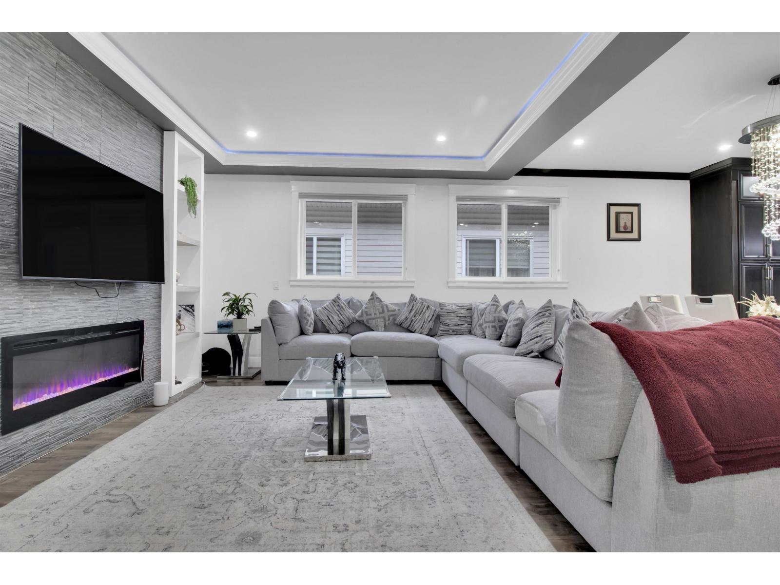 3492 Hazelwood Place, Abbotsford, British Columbia  V2S 0H8 - Photo 2 - R3107070