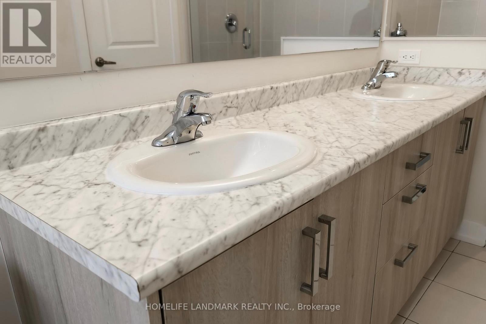 20 Credit Lane, Richmond Hill, Ontario  L4E 1G9 - Photo 20 - N12965654