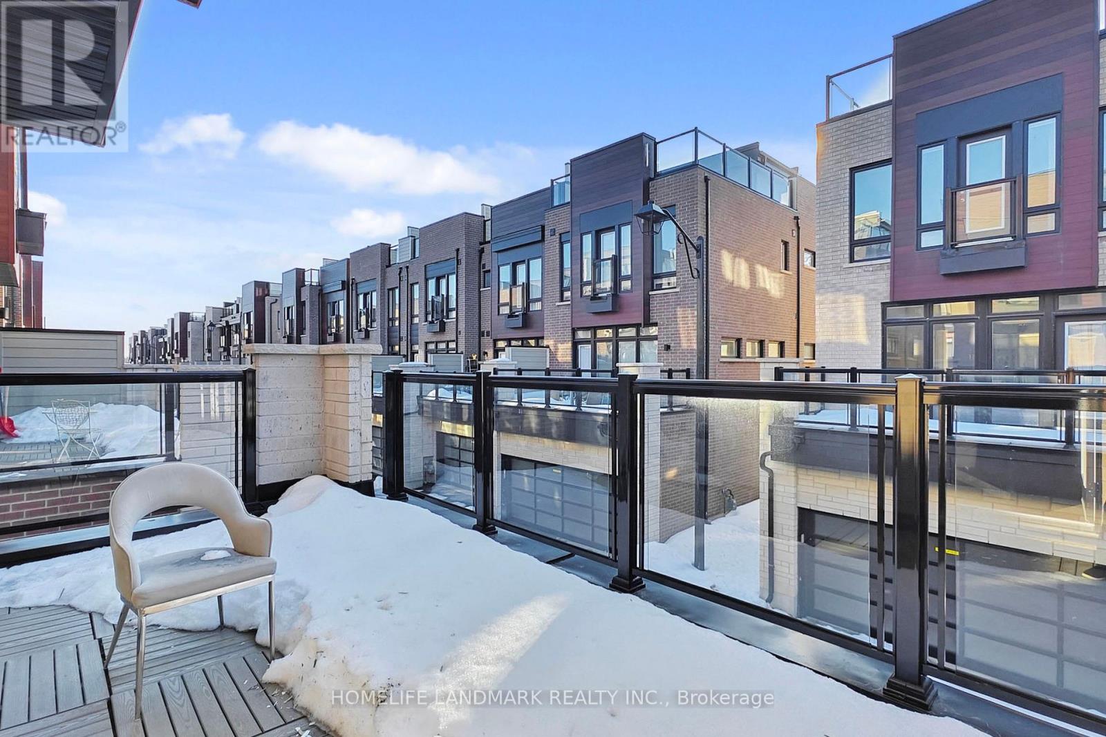 20 Credit Lane, Richmond Hill, Ontario  L4E 1G9 - Photo 48 - N12965654