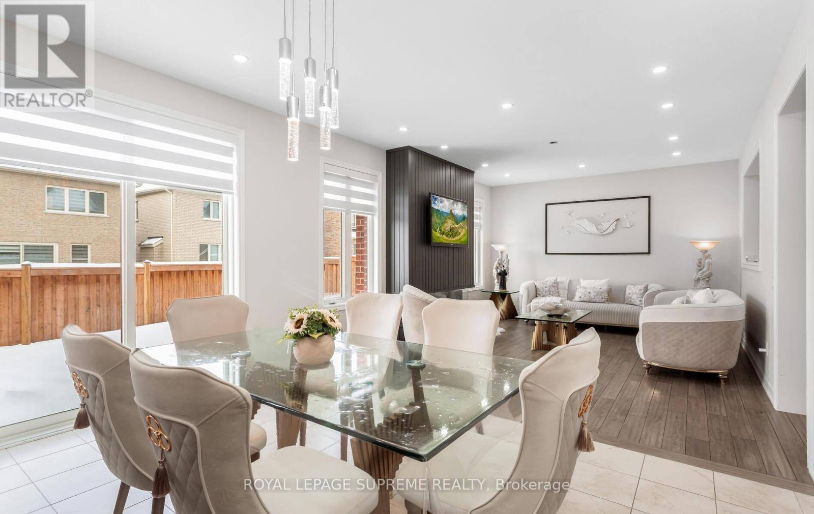 95 Selby Crescent, Bradford West Gwillimbury, Ontario  L3Z 0V3 - Photo 15 - N12965688