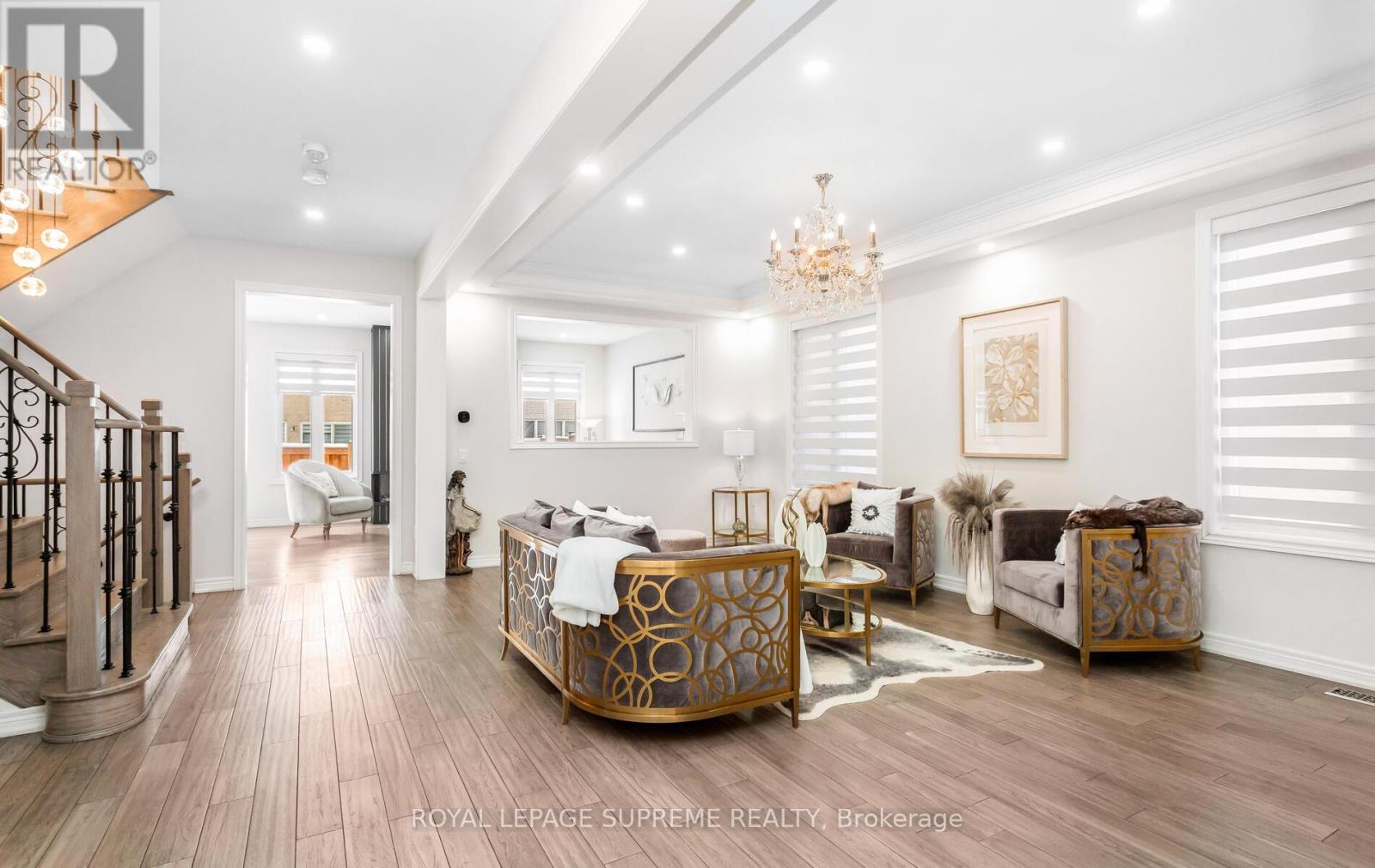 95 Selby Crescent, Bradford West Gwillimbury, Ontario  L3Z 0V3 - Photo 6 - N12965688